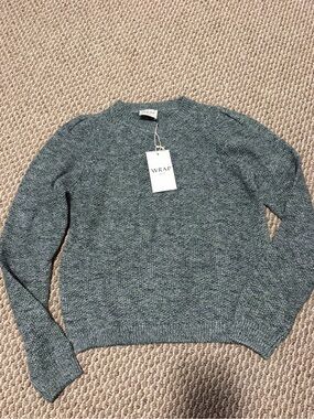 Wrap London sweater
